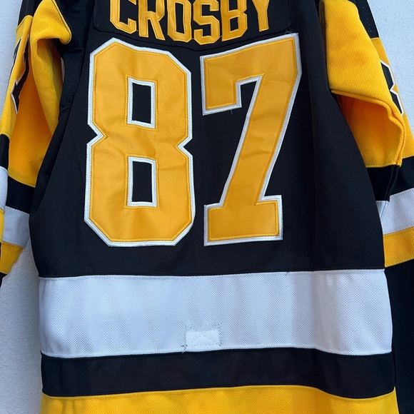 Sidney Crosby NHL Pittsburg Penguins Authentic Player Jersey - Picture 9 of 13
